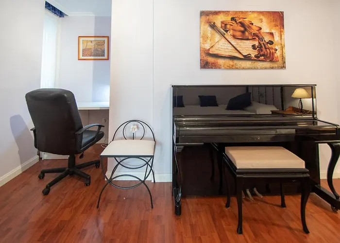 Apartamento El Pentagrama De *