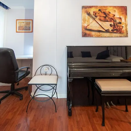 Apartamento El Pentagrama De *