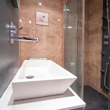 El Pentagrama De Apartment