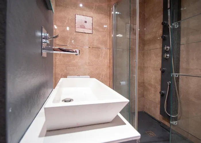 El Pentagrama De 아파트